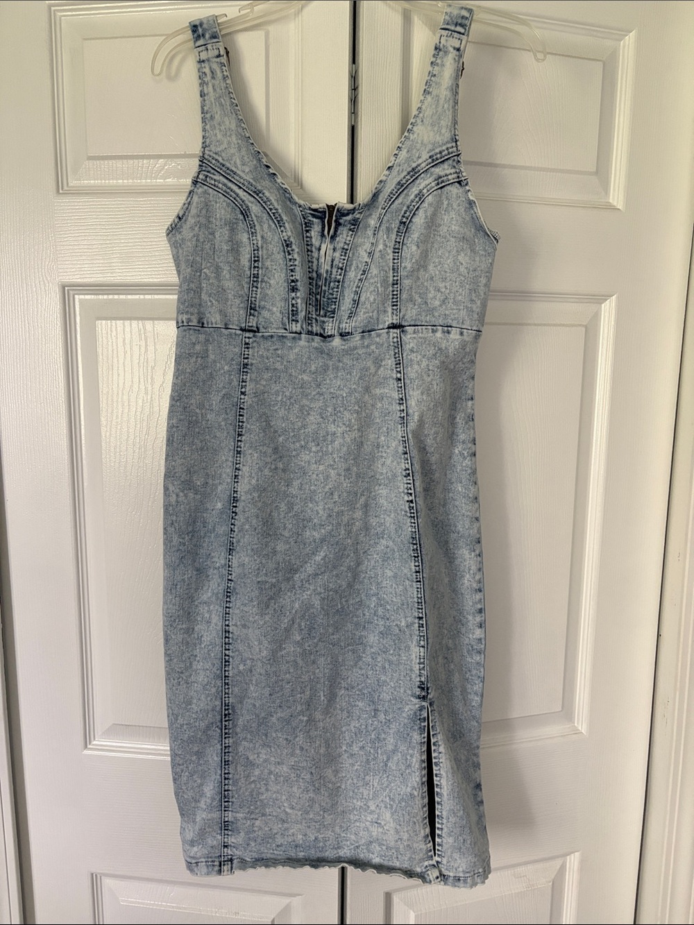 Light Acid Wash Denim Bodycon Dress